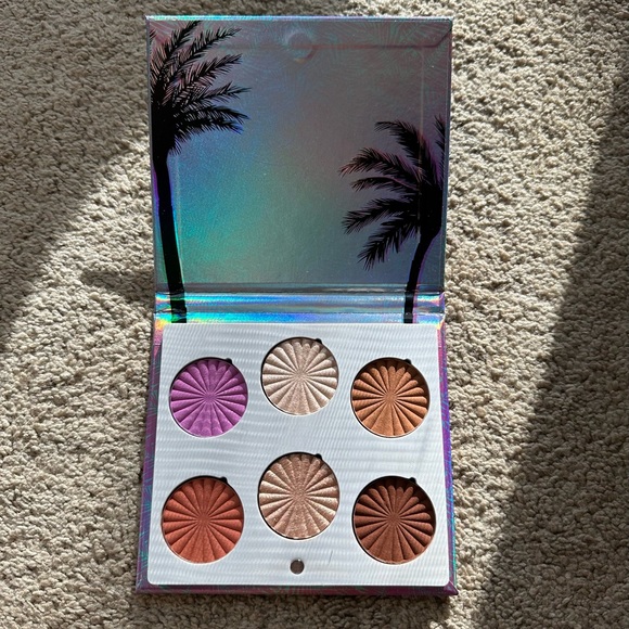NWT | OFRA Face Palette - Picture 9 of 10